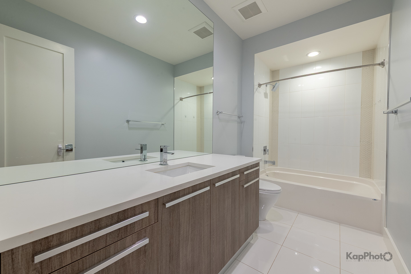1146 W Hubbard Street Unit: 1E