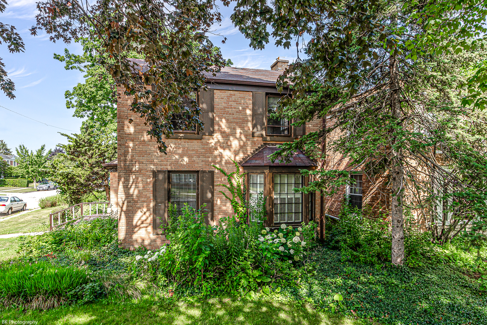 3810 W North Shore Avenue