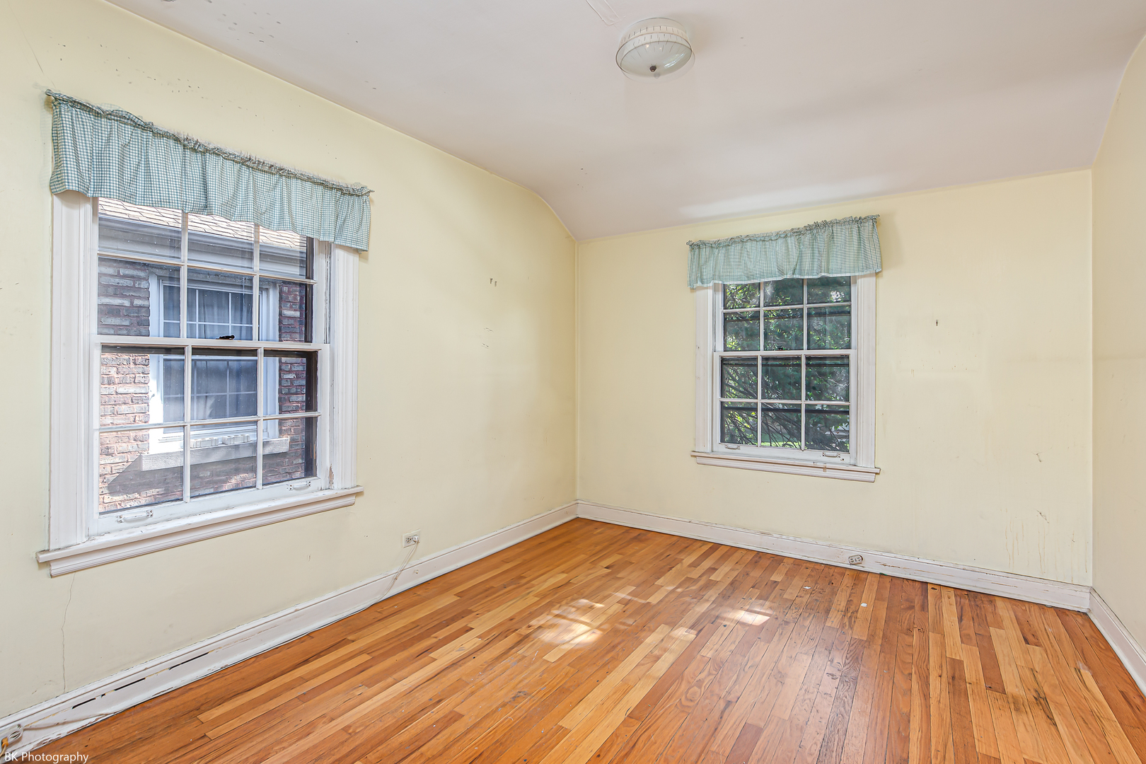 3810 W North Shore Avenue