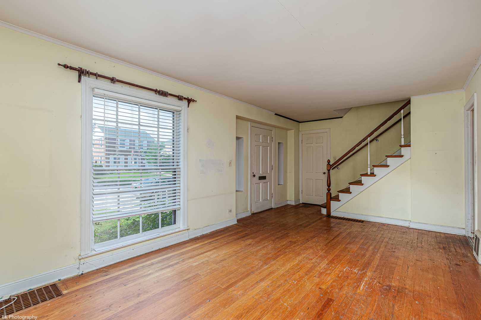 3810 W North Shore Avenue