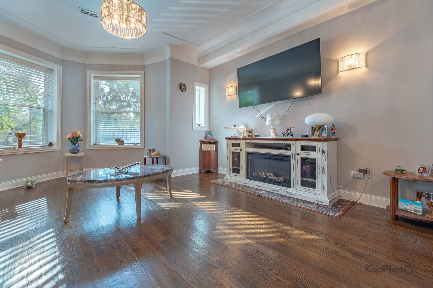 4518 S King Drive Unit: 2A