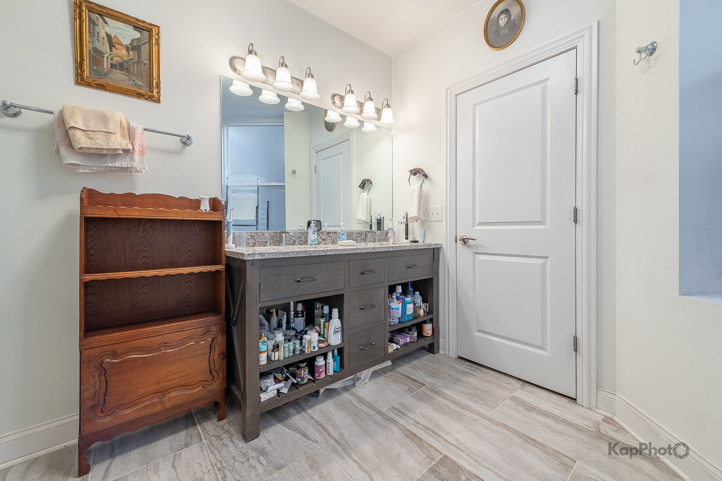 4518 S King Drive Unit: 2A