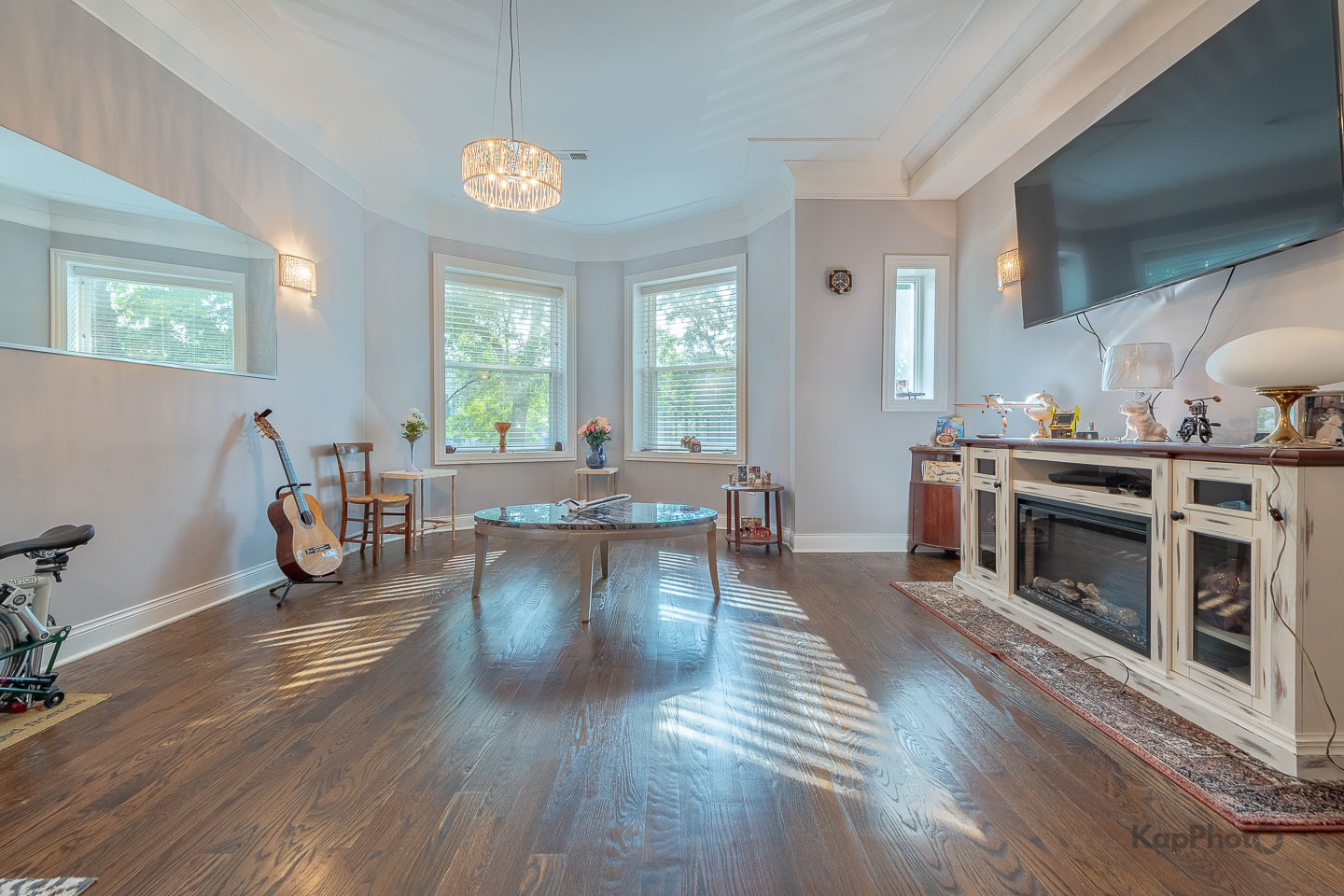 4518 S King Drive Unit: 2A