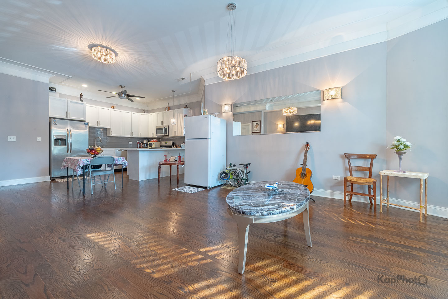 4518 S King Drive Unit: 2A