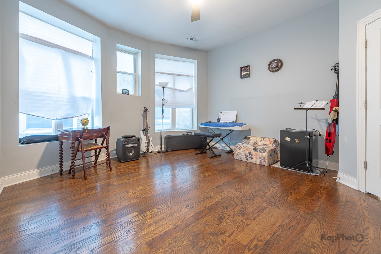 4518 S King Drive Unit: 2A