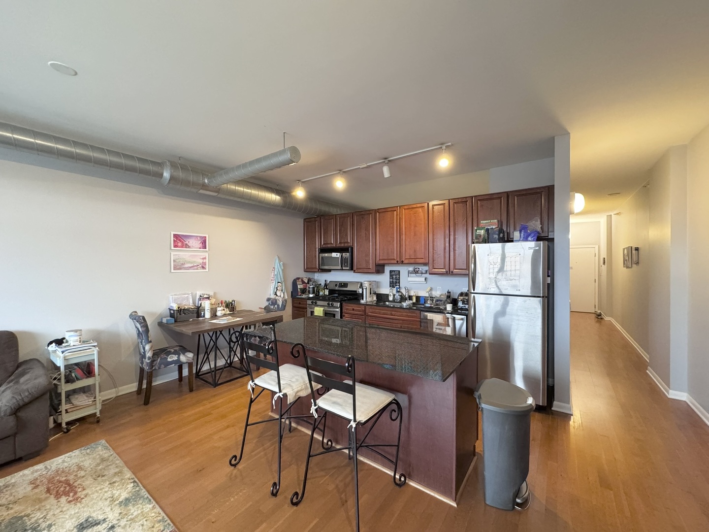 1200 W Monroe Street Unit: 516