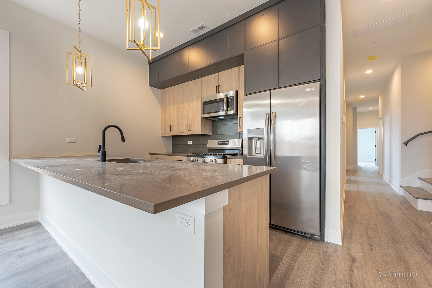 4021 N Keystone Avenue Unit: 3N