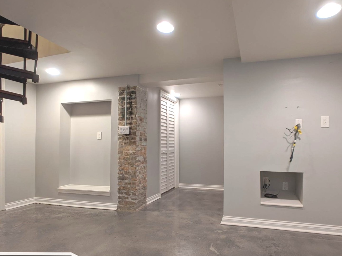 1222 W Hubbard Street Unit: 1R