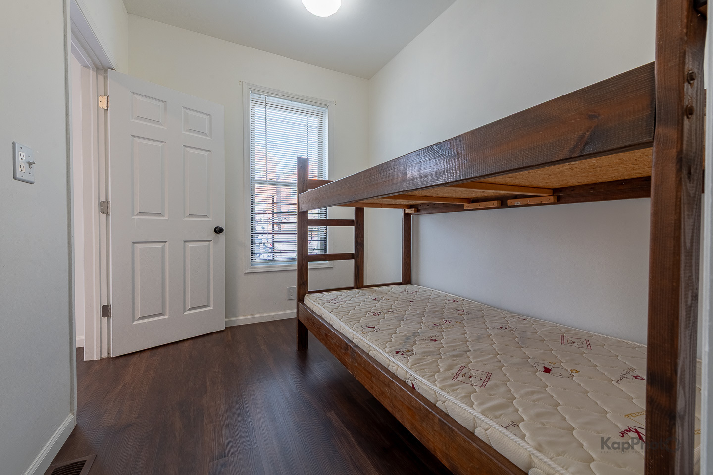 2937 S Keeley Street Unit: 1