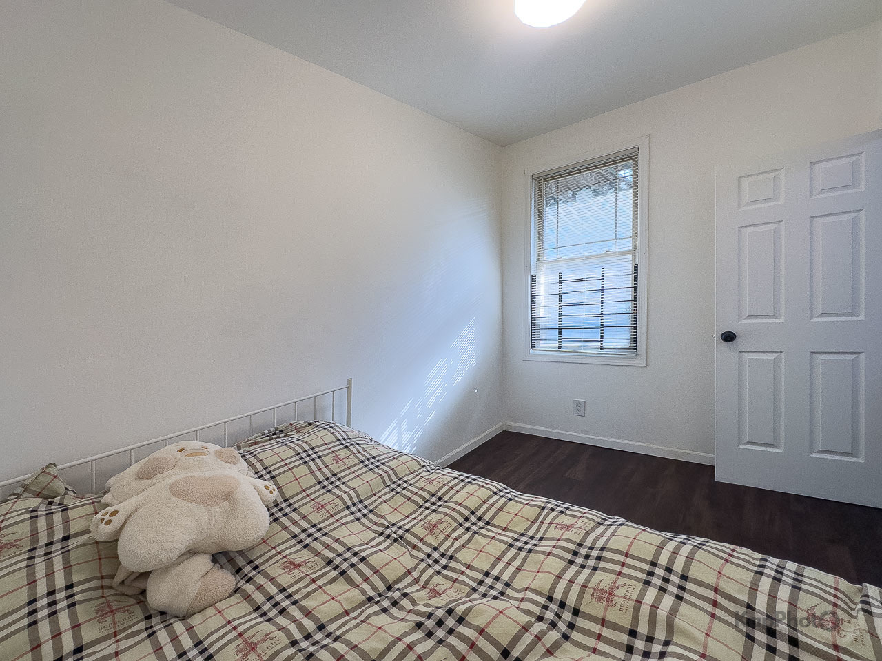 2937 S Keeley Street Unit: 1