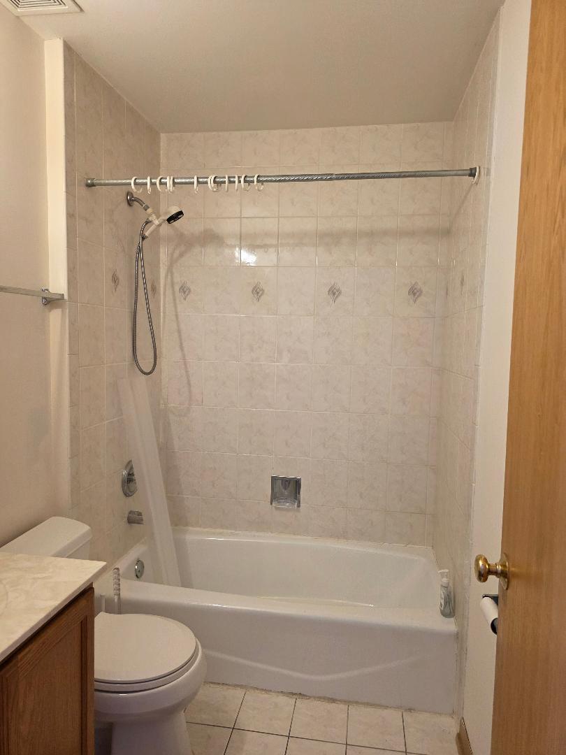 3400 S Wolcott Avenue Unit: I