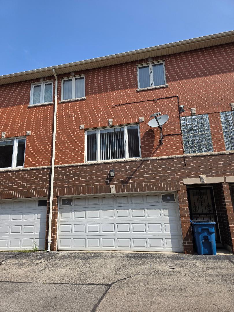 3400 S Wolcott Avenue Unit: I