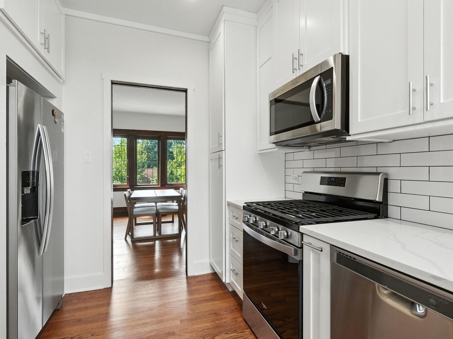 1368 E 57th Street Unit: 3