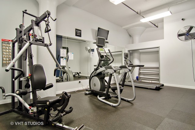 1224 W Van Buren Street Unit: 506