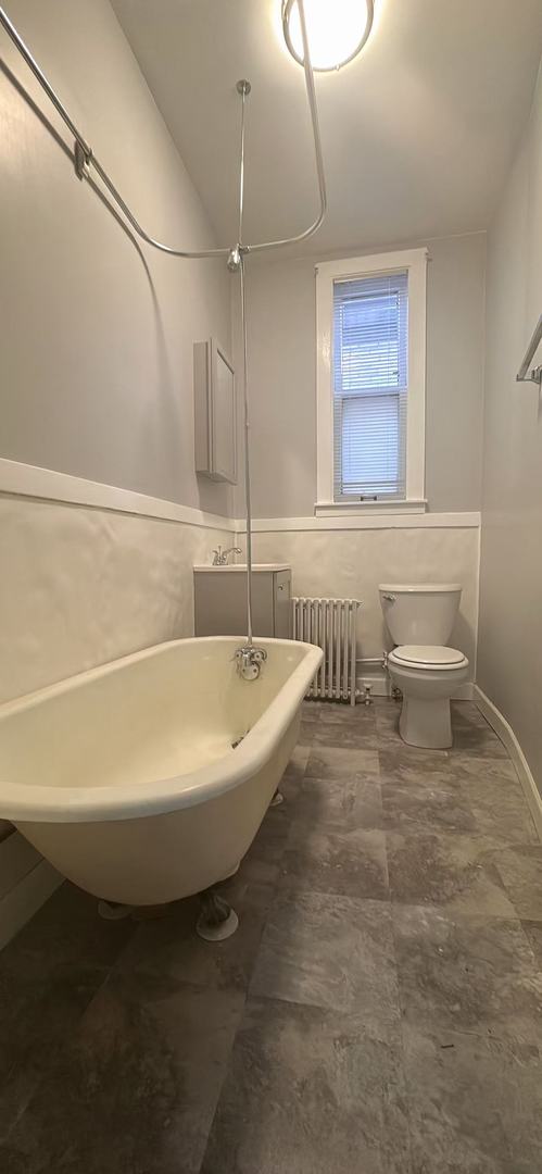 3017 S Lyman Street Unit: 2R
