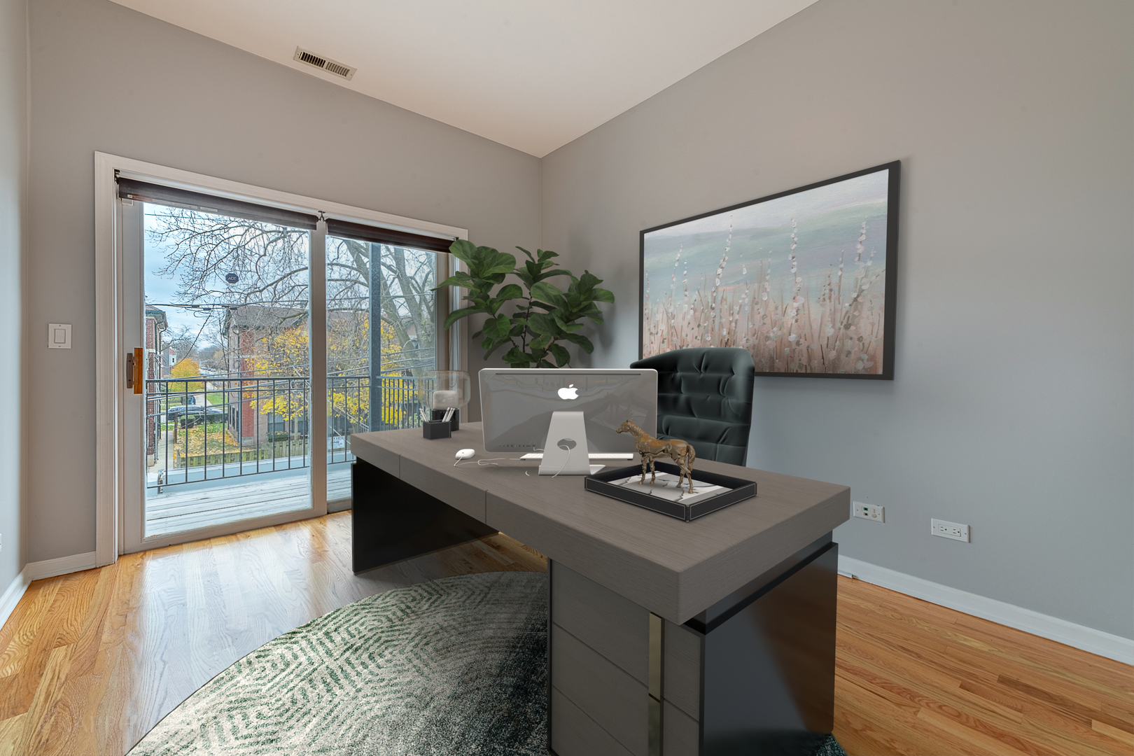 633 E Bowen Avenue Unit: 2E