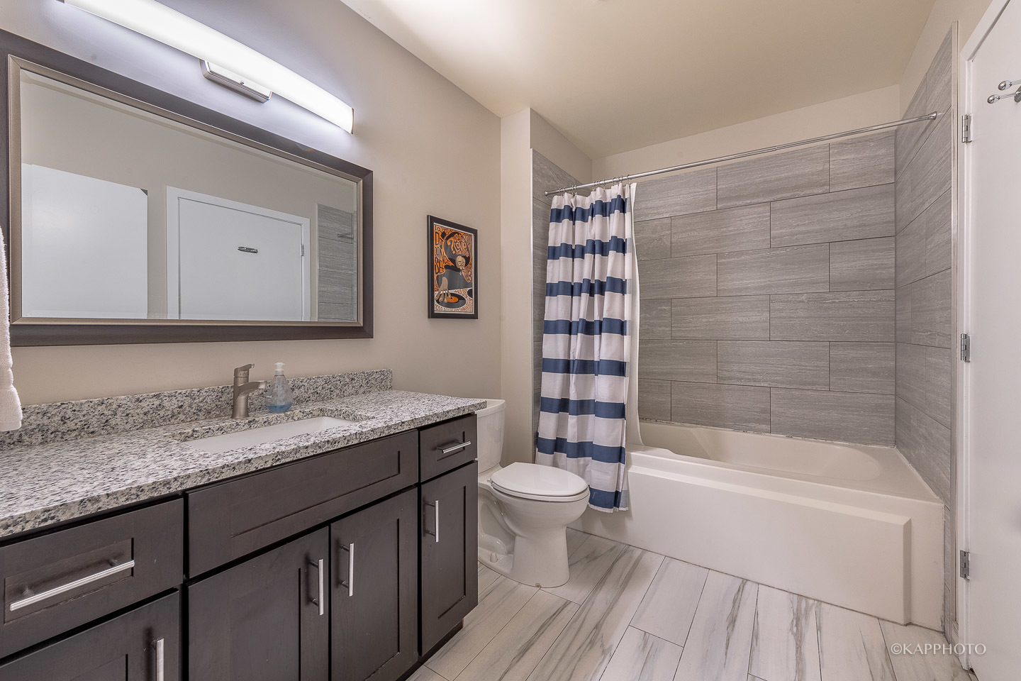 1000 W Adams Street Unit: 316