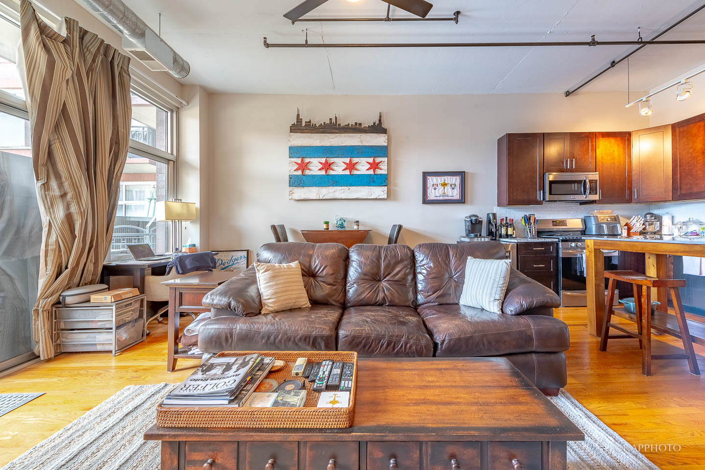 1000 W Adams Street Unit: 316