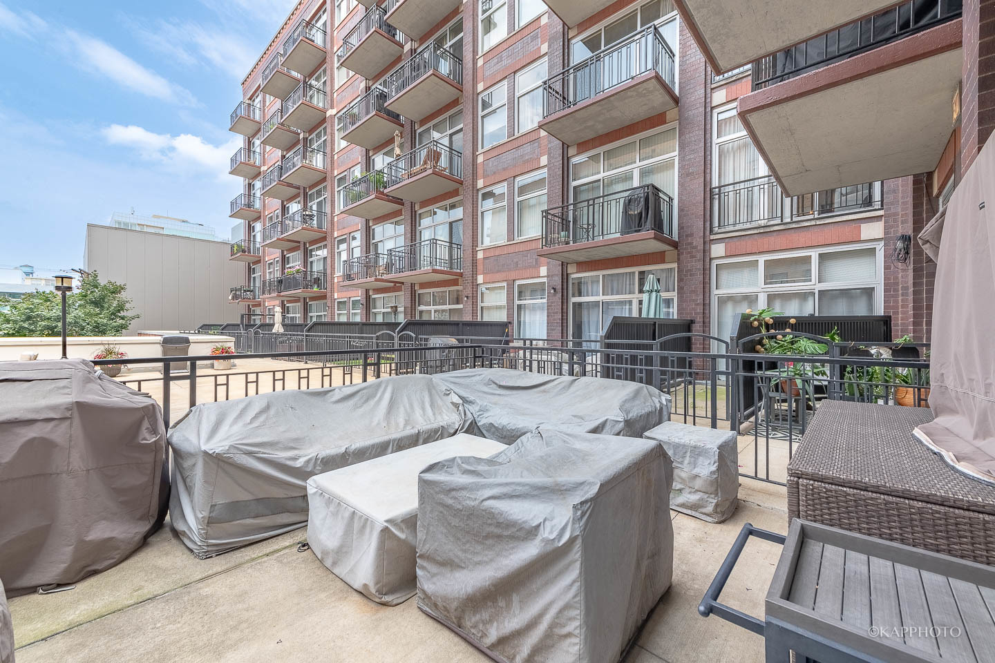 1000 W Adams Street Unit: 316