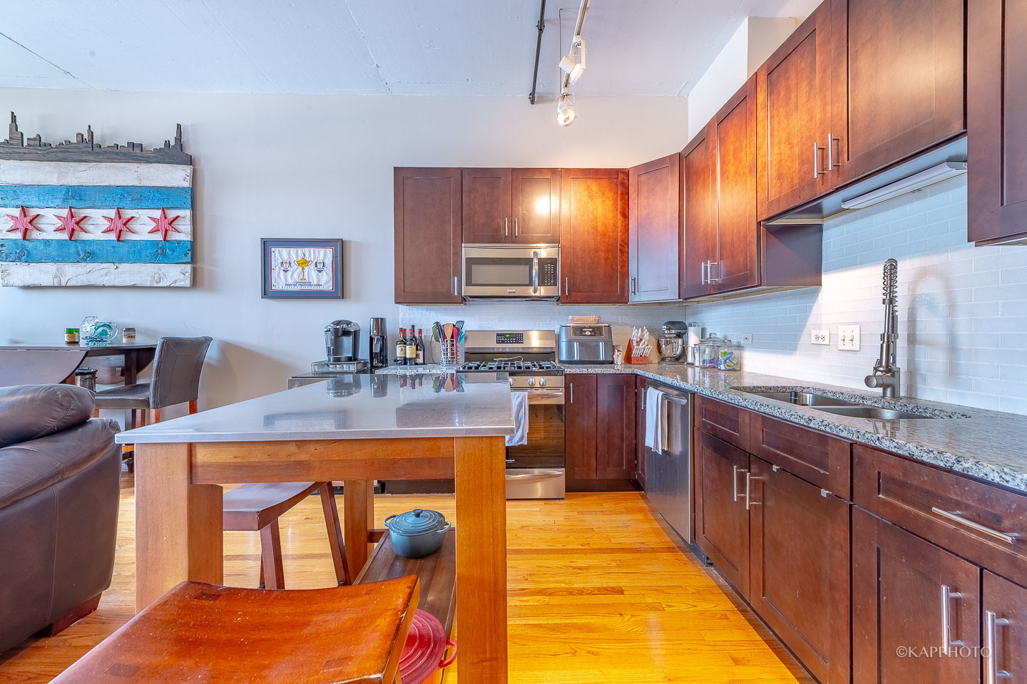 1000 W Adams Street Unit: 316