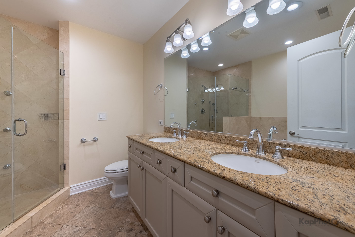 35 S Racine Avenue Unit: 5SW