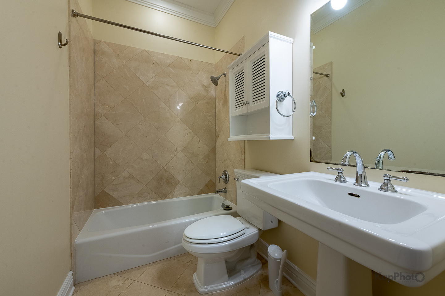 35 S Racine Avenue Unit: 5SW