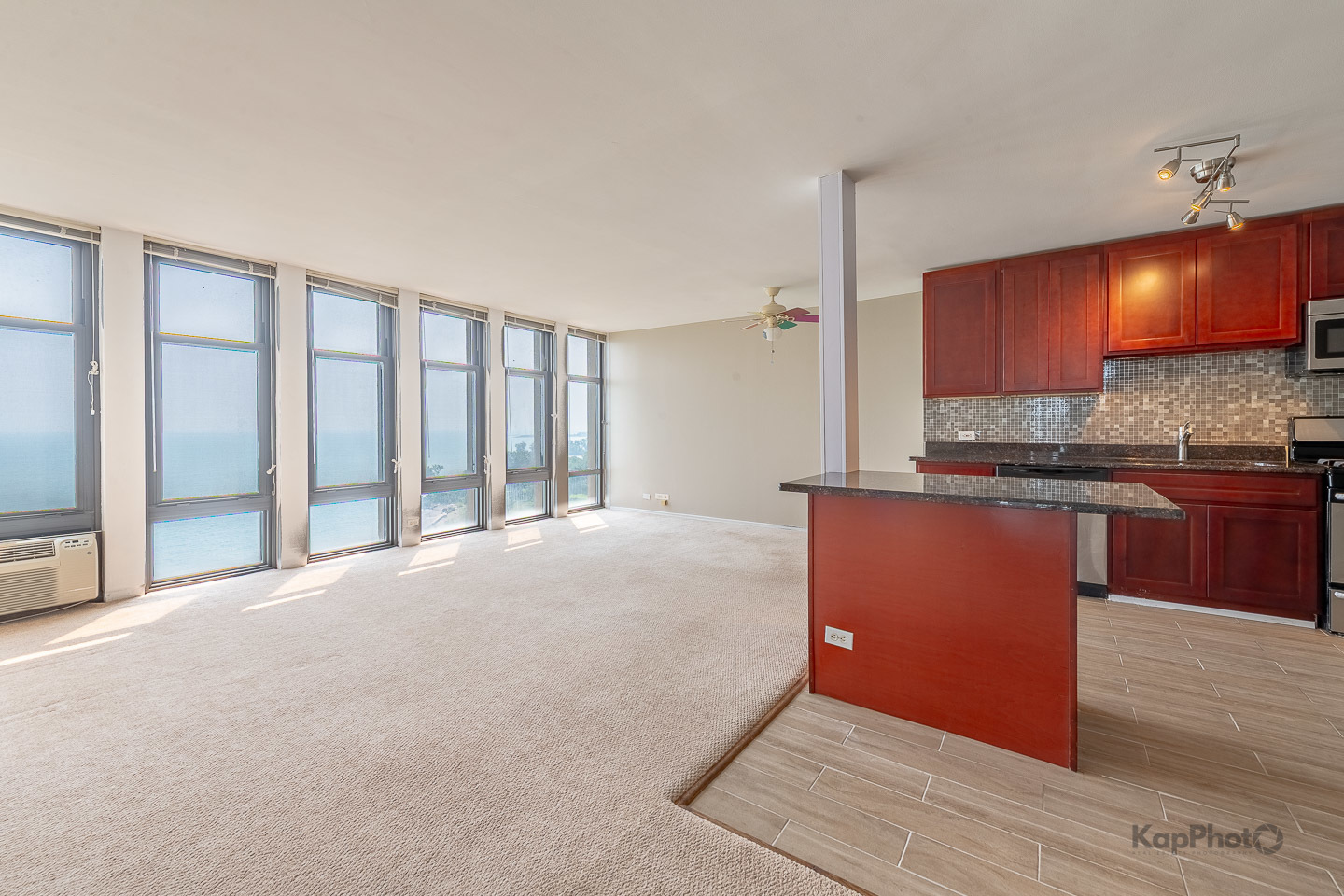 6700 S South Shore Drive Unit: 14A