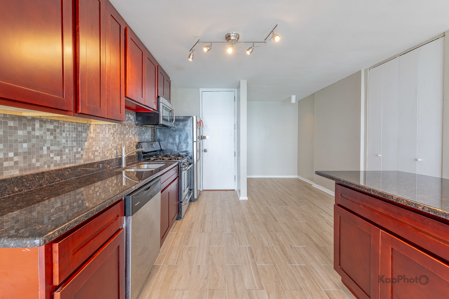 6700 S South Shore Drive Unit: 14A