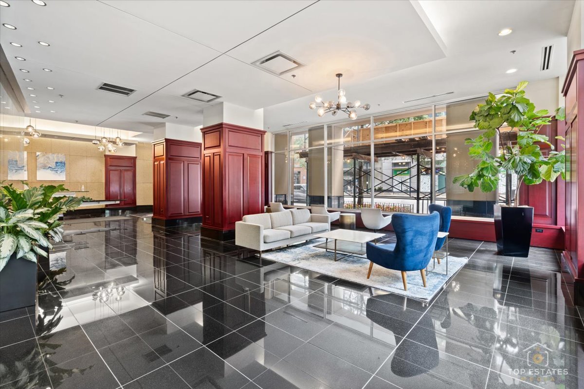 1250 S Michigan Avenue Unit: 1607