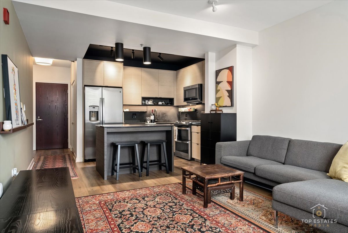 1250 S Michigan Avenue Unit: 1607