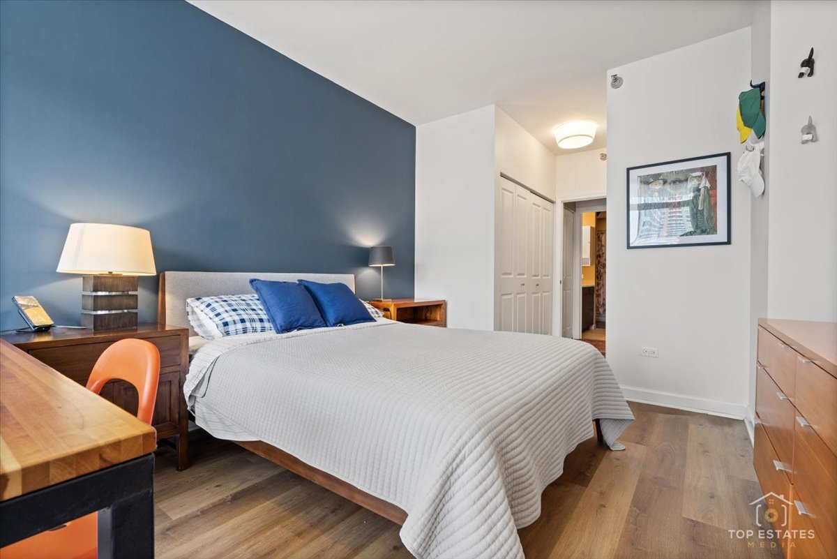 1250 S Michigan Avenue Unit: 1607