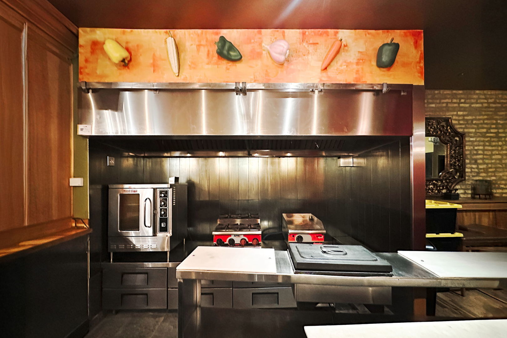 3115 N Lincoln Avenue