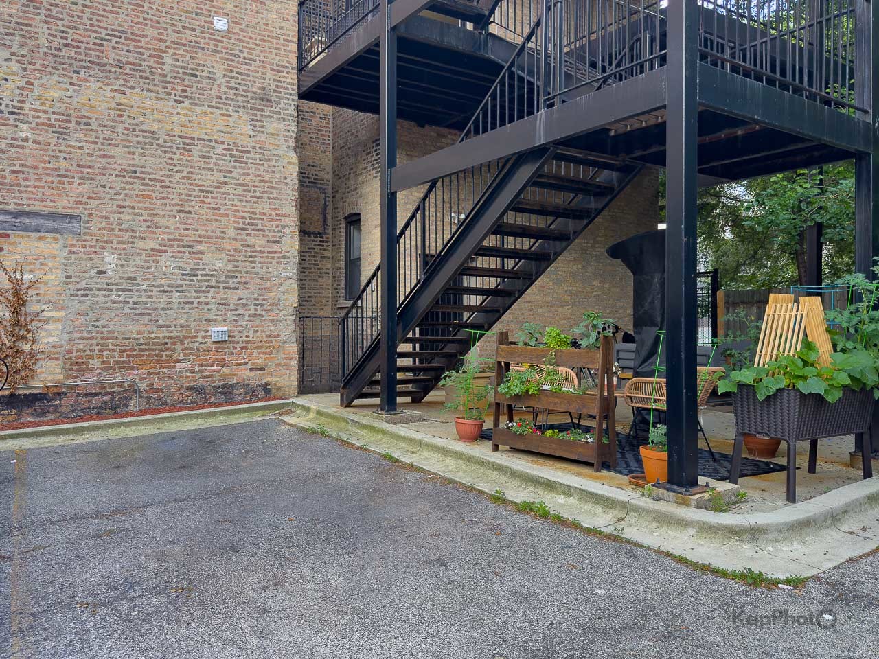 1346 W Augusta Boulevard Unit: 2