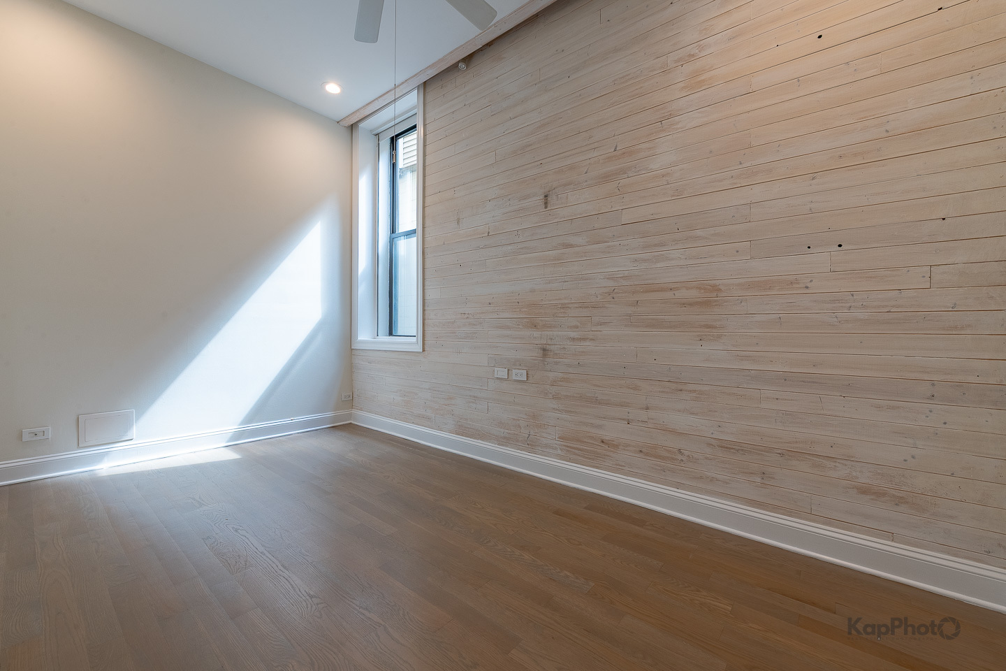 1346 W Augusta Boulevard Unit: 2