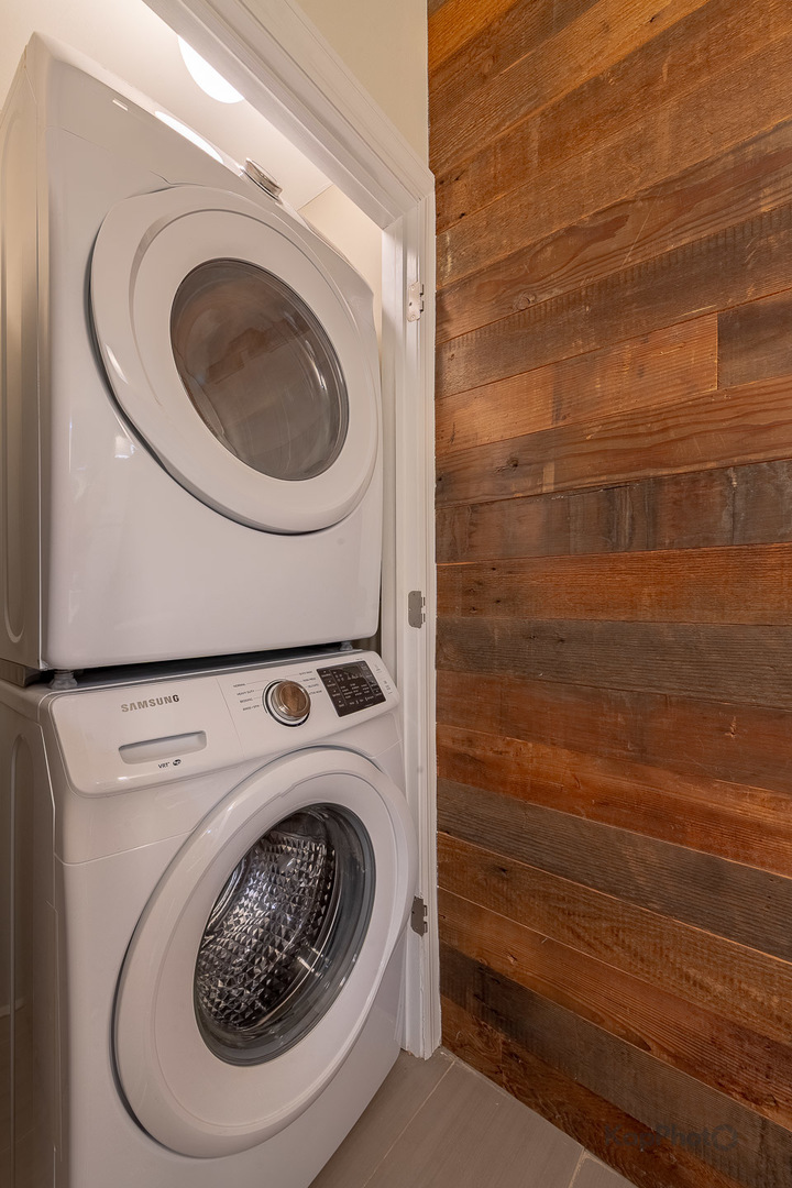 1346 W Augusta Boulevard Unit: 2