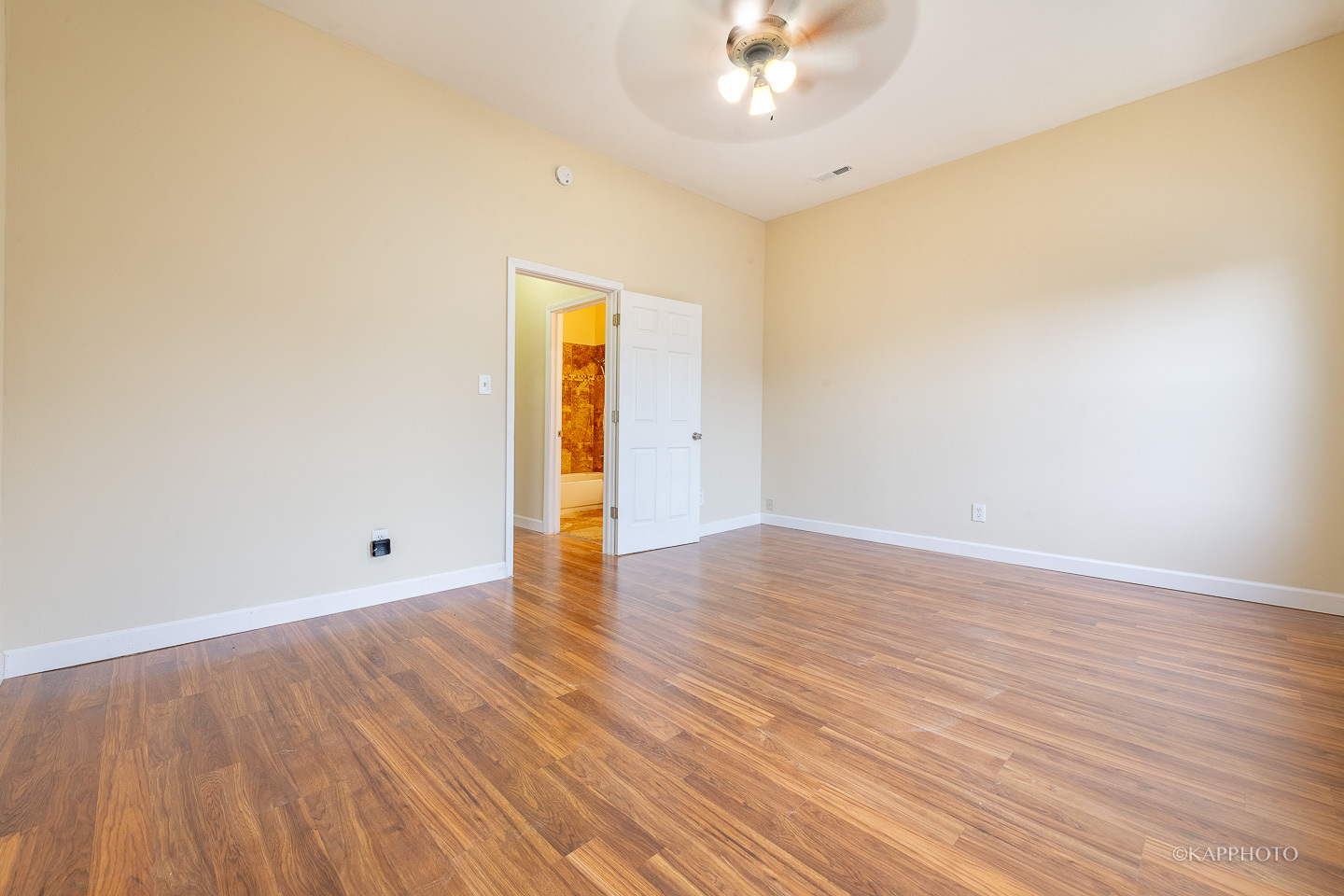 4451 S Princeton Avenue