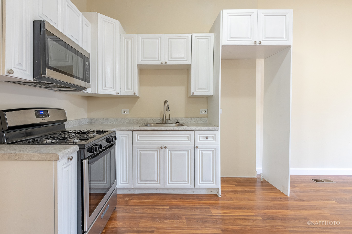 4451 S Princeton Avenue