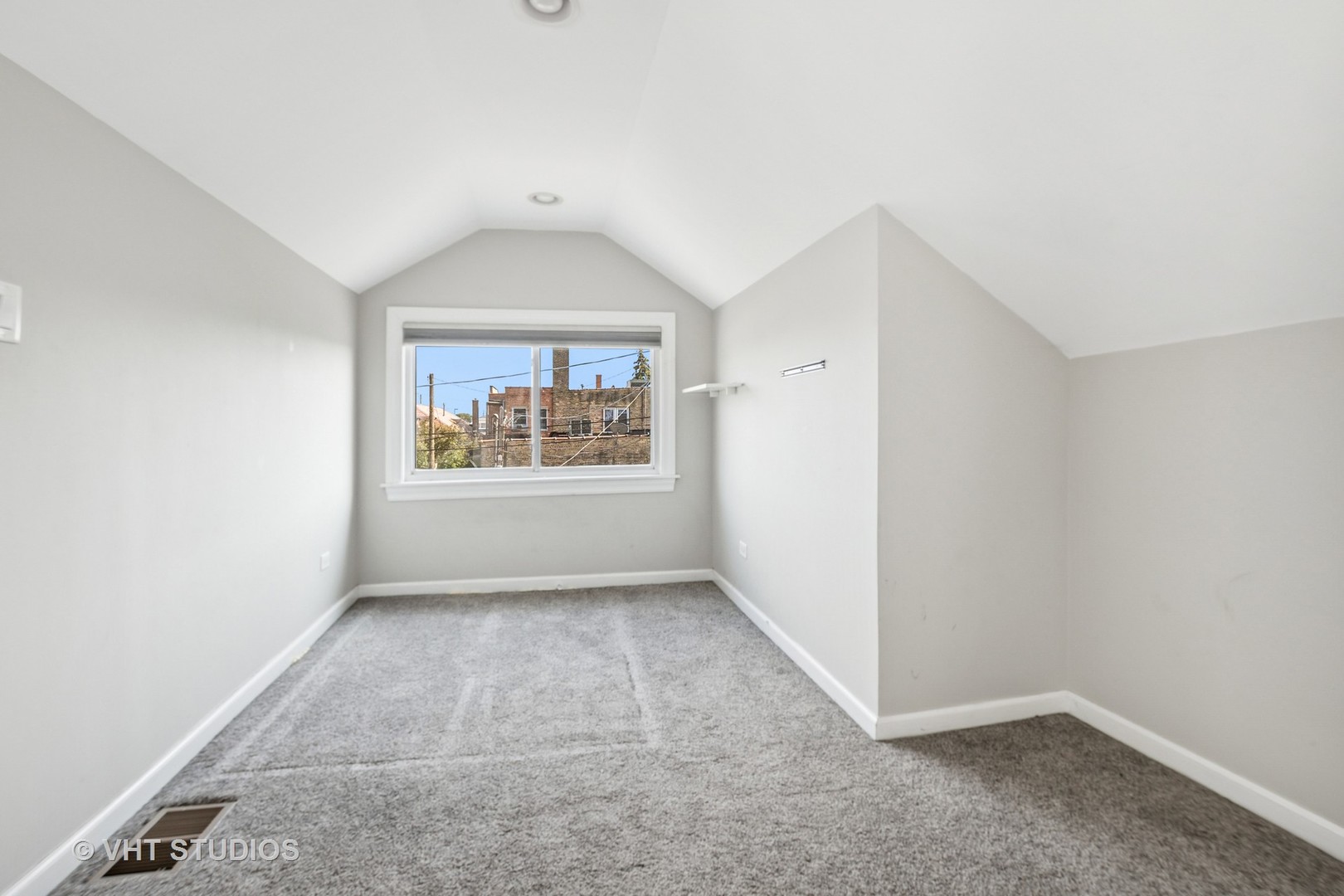 5155 W George Street