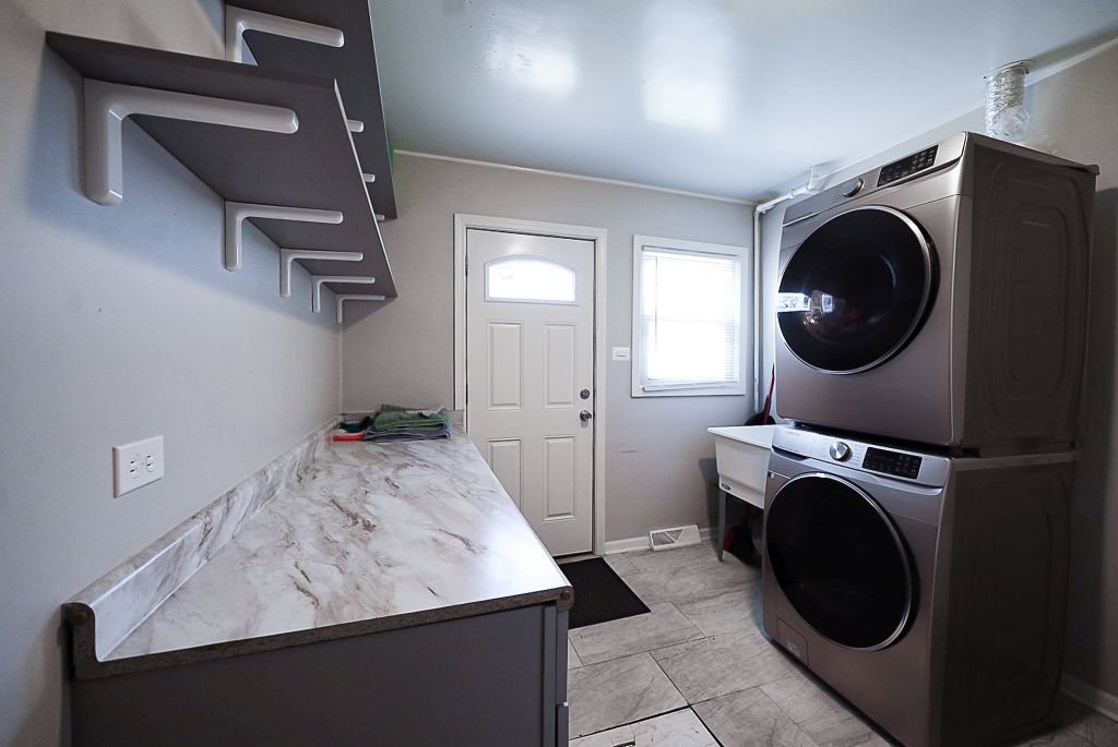 14704 Edbrooke Avenue