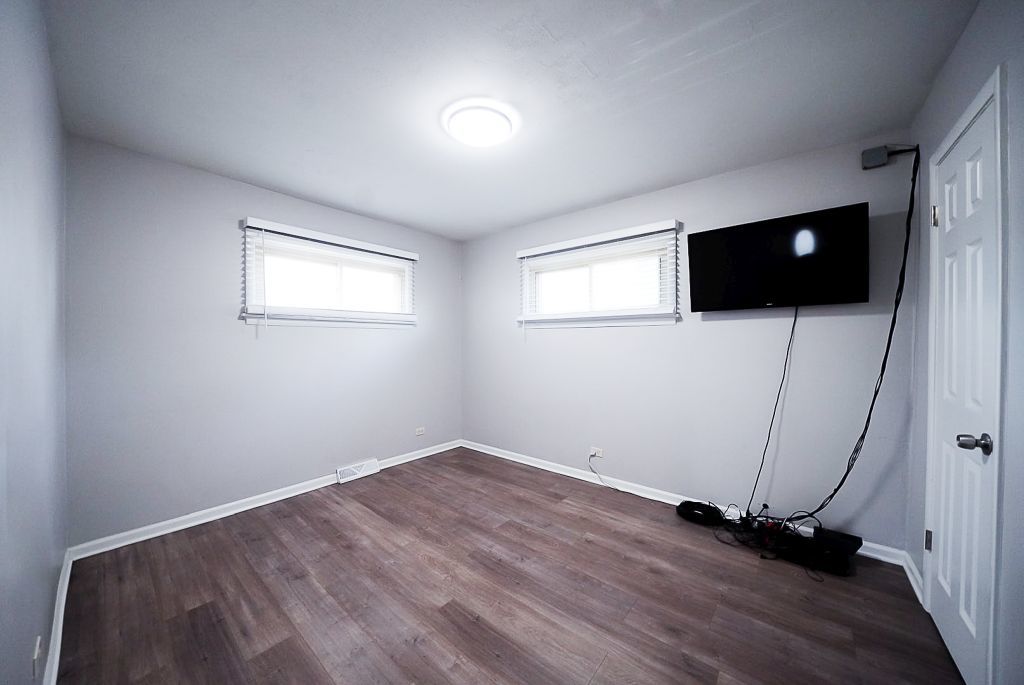 14704 Edbrooke Avenue