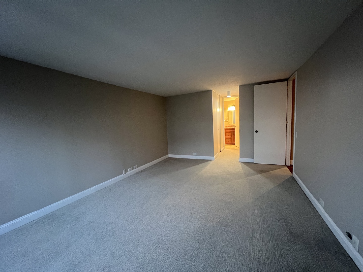 360 E Randolph Street Unit: 3507