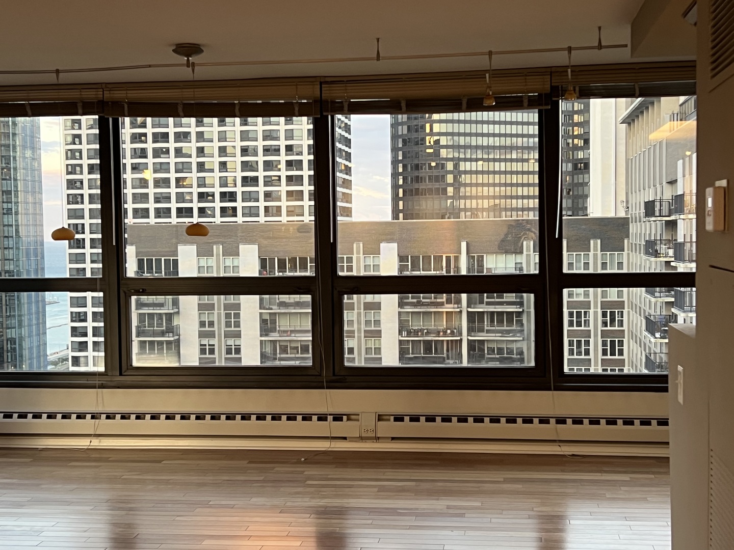 360 E Randolph Street Unit: 3507