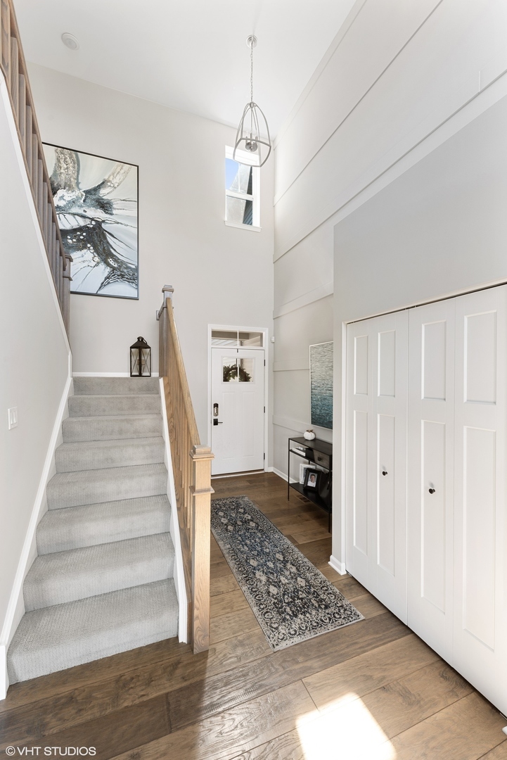 3225 N Heritage Lane