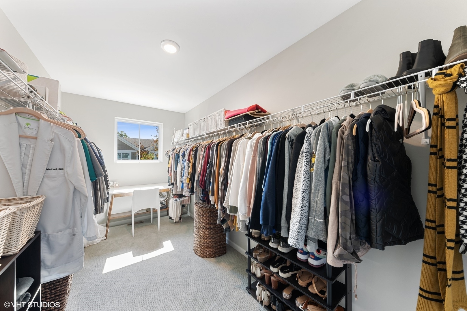 3225 N Heritage Lane