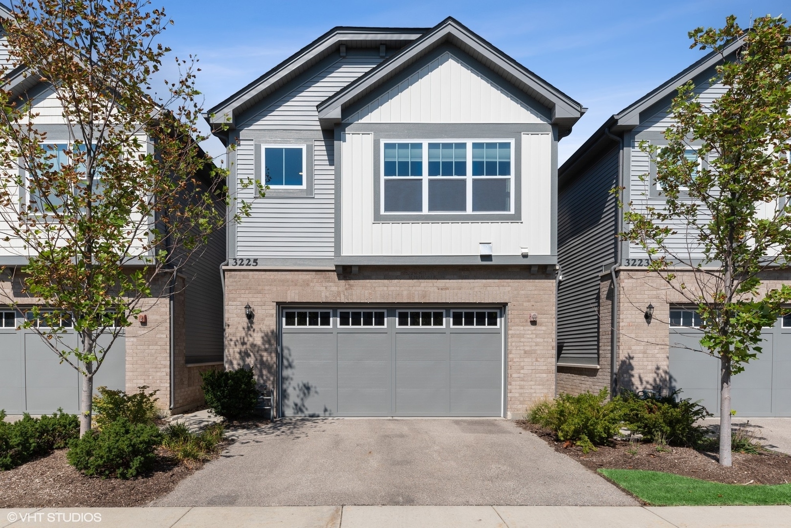 3225 N Heritage Lane