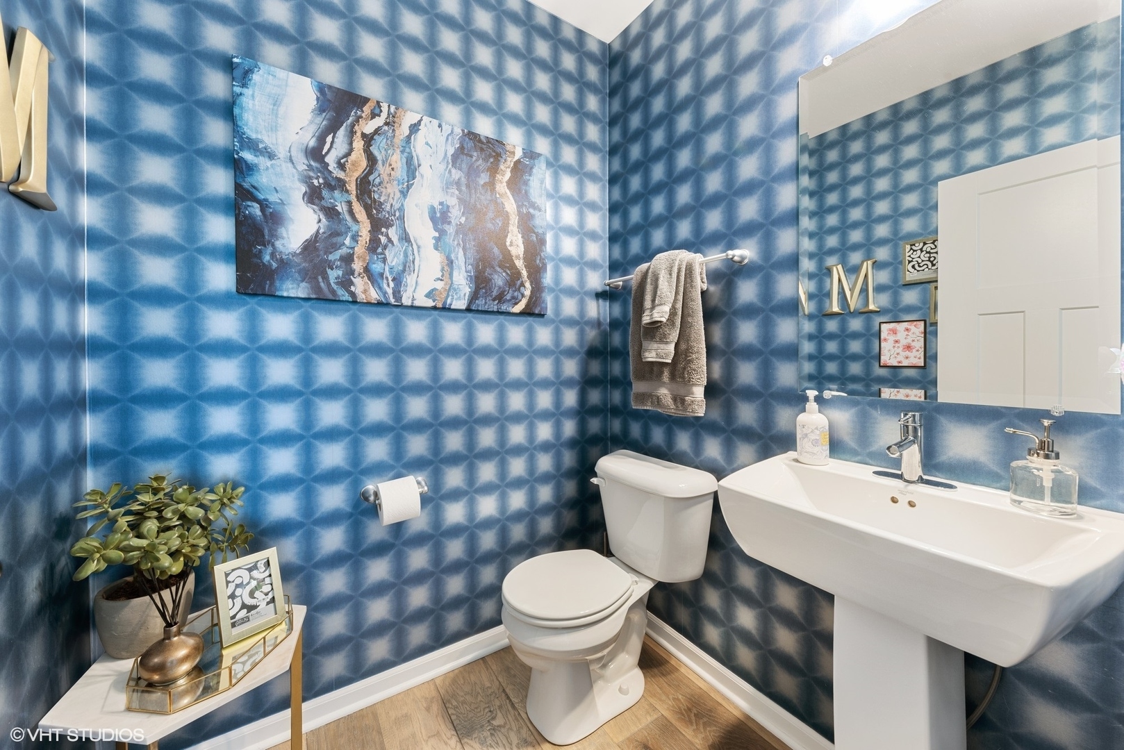 3225 N Heritage Lane