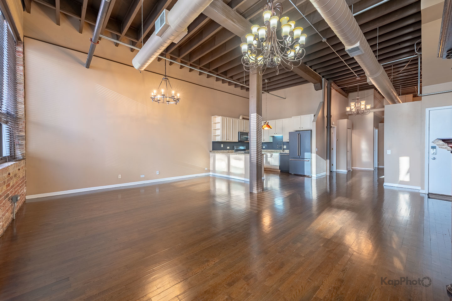 22 N Morgan Street Unit: 211