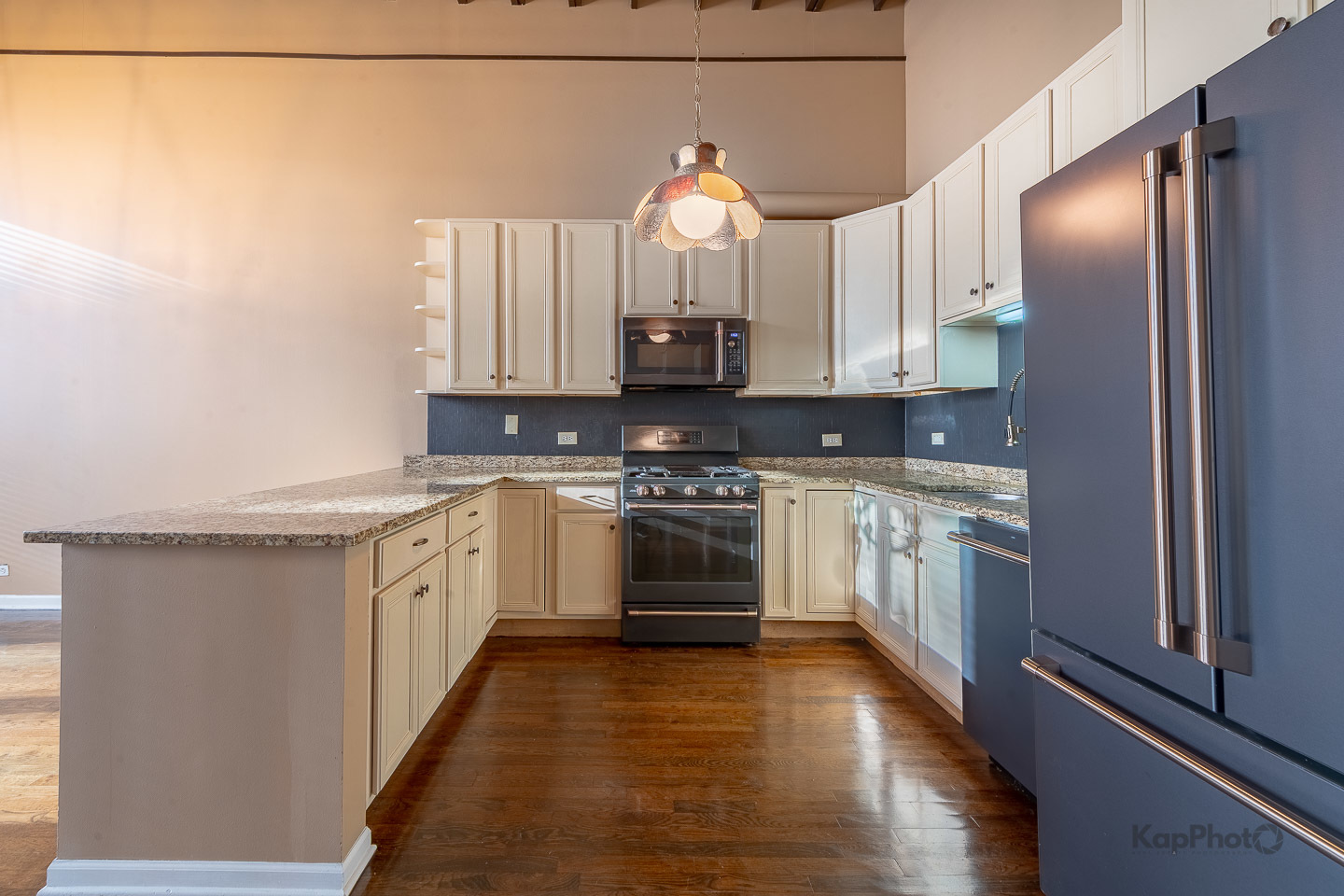 22 N Morgan Street Unit: 211