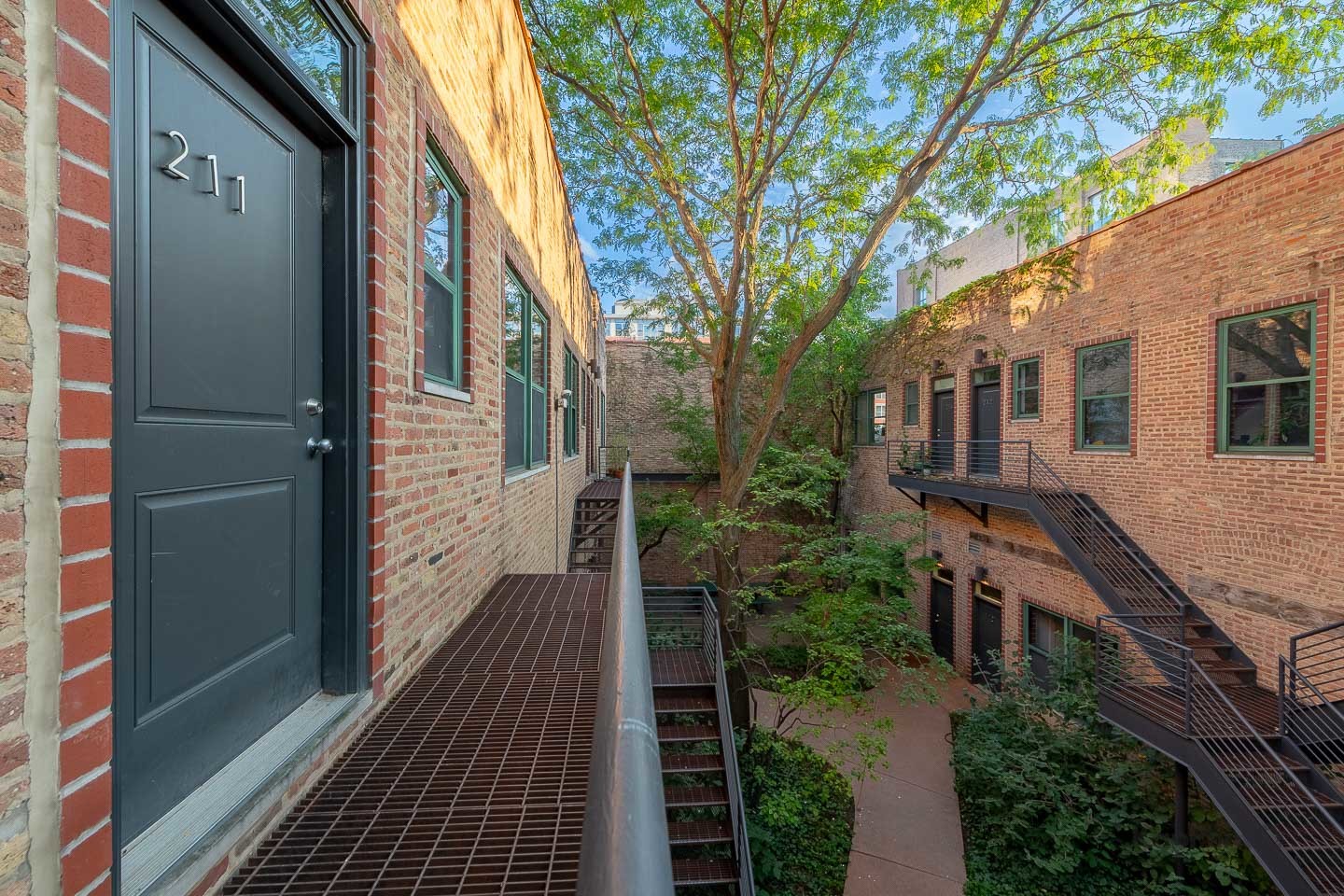 22 N Morgan Street Unit: 211