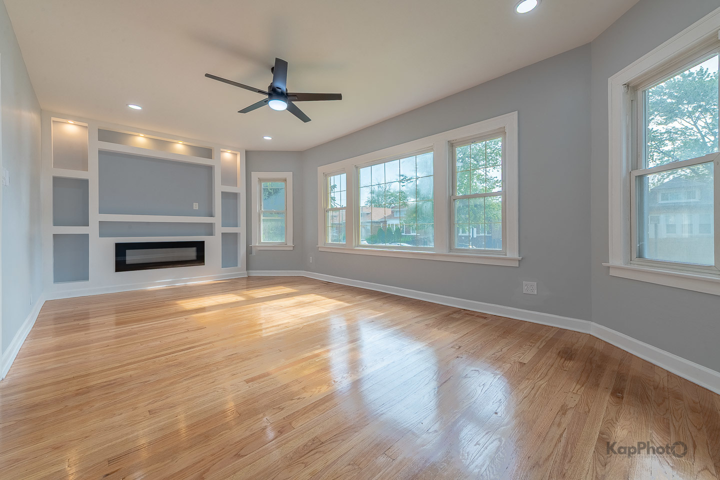 9340 S Elizabeth Street